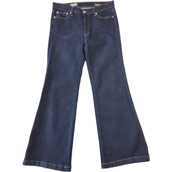 Gap Woman’s dark blue authentic flare jeans size 29 Short - Picture 1 of 12